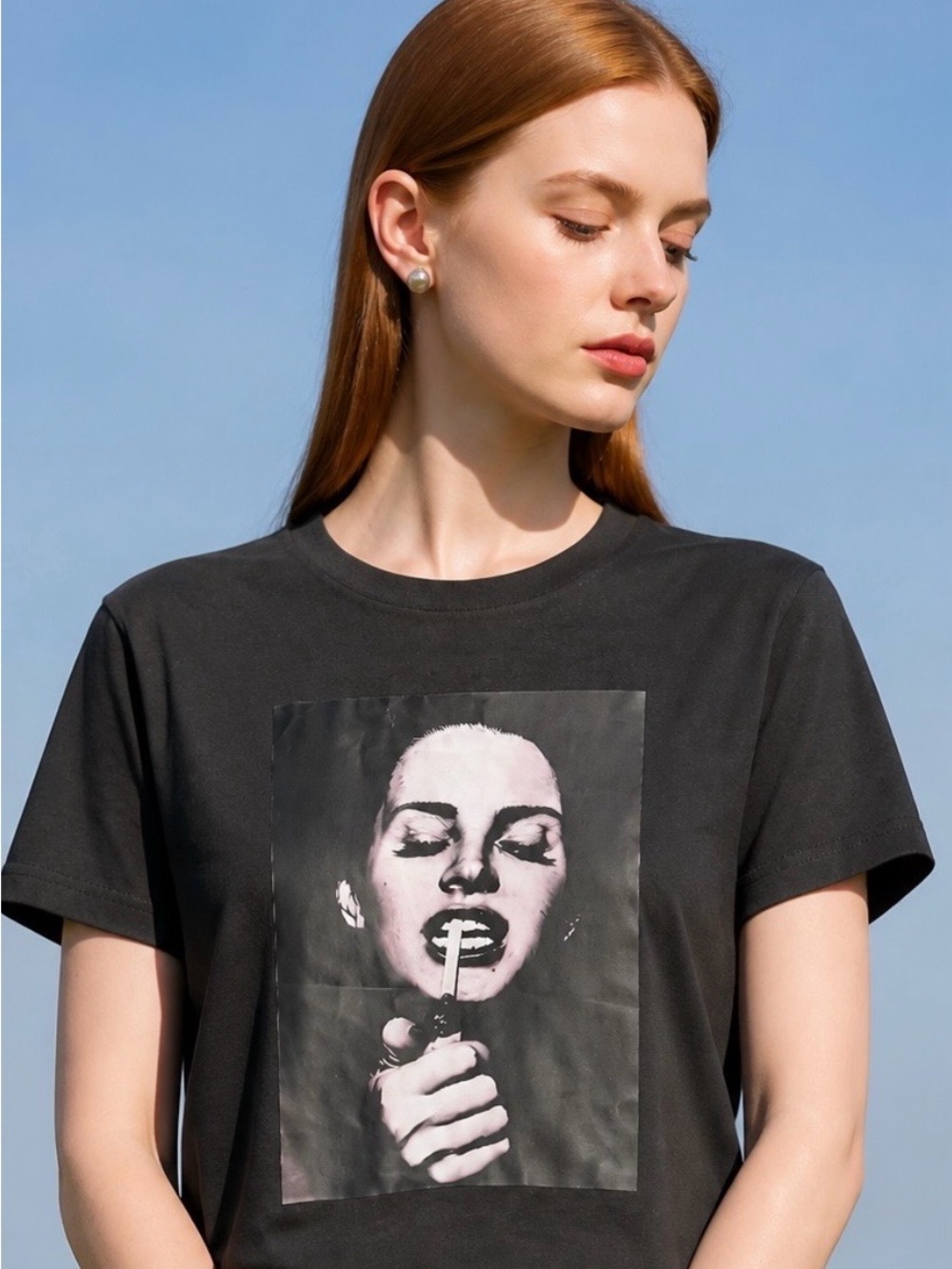 Halo Men’s Black Short Sleeve Tee w/An Image of Lana Del Rey Lighting a Cig S